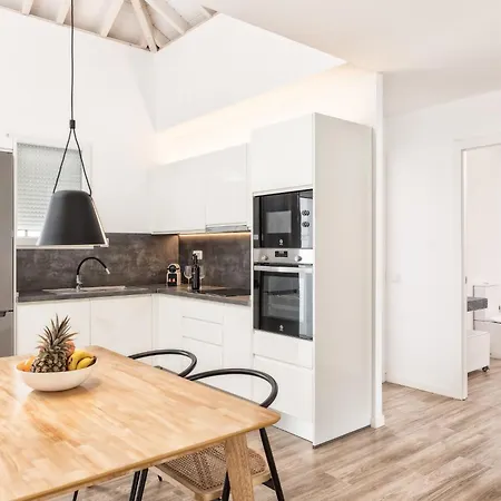 La Grama Vi, Comodidad Y Excelente Ubicacion Breña Alta